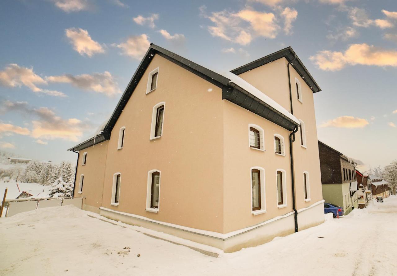 Villa Laas Oberwiesenthal Buitenkant foto